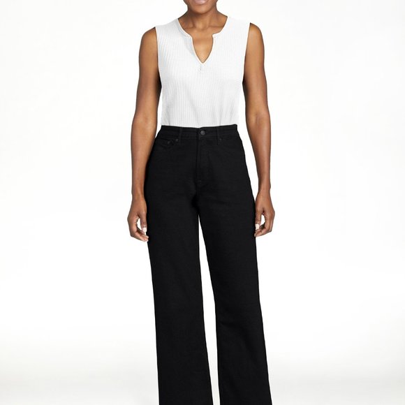 NWT Free Assembly THE Full Wide Straight BLACK Jeans Size 8 Great for Boots !! - Picture 1 of 2